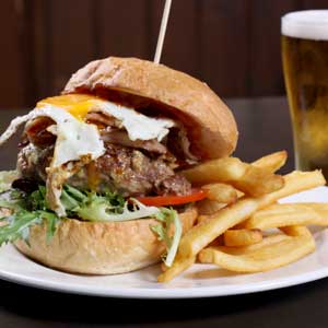 Tooradin-Sports-Bar-Burger